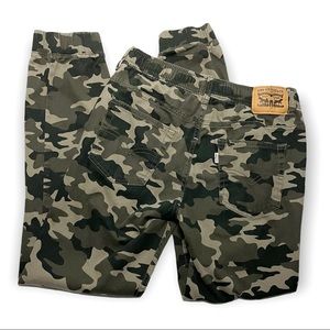 Levi's Youth Large Camo Joggers